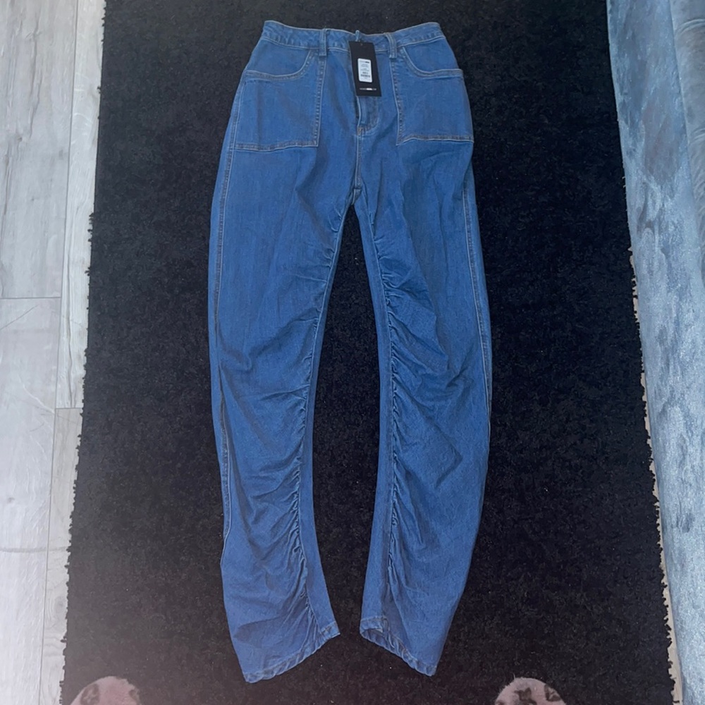 FashionNova (Look at me runched skinny)